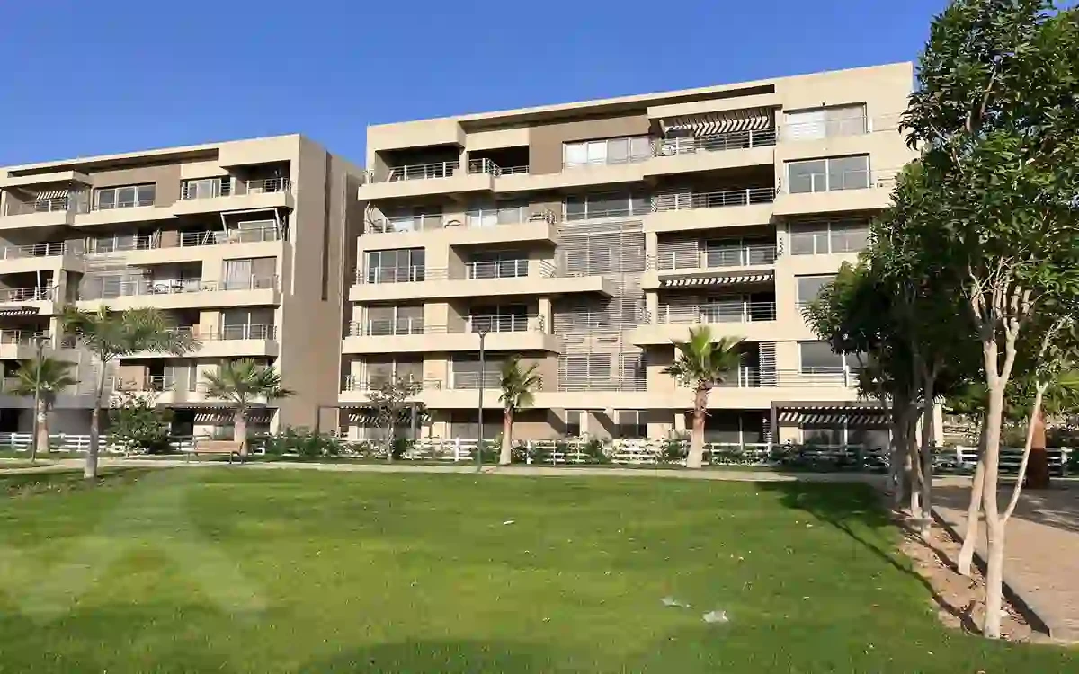 شقة 155م للبيع في كمبوند كابيتال جاردنز بالم هيلز - مستقبل سيتي